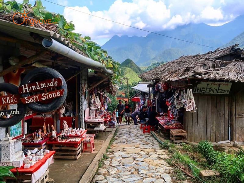 Các Loại Hình Thuê Hướng Dẫn Viên Đi Bản Cát Cát