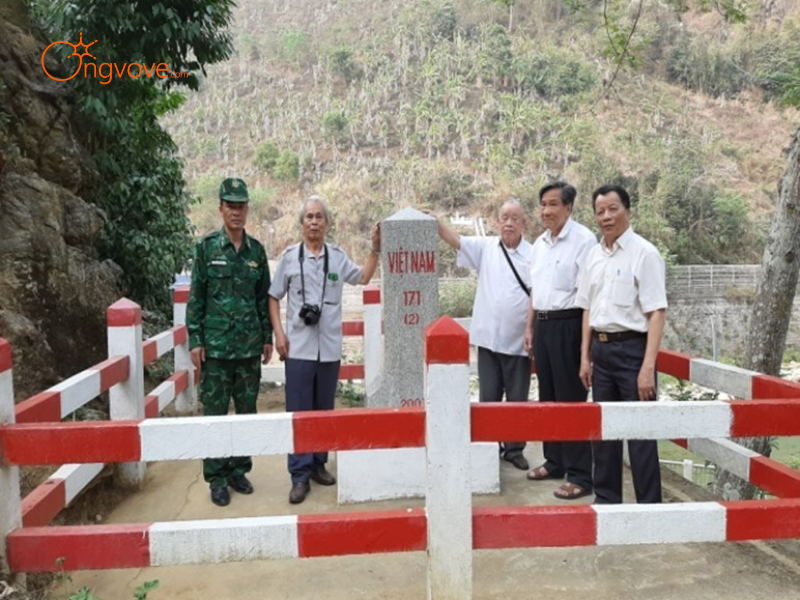 Thuê Hướng dẫn viên đi Cột mốc biên giới Việt - Trung
