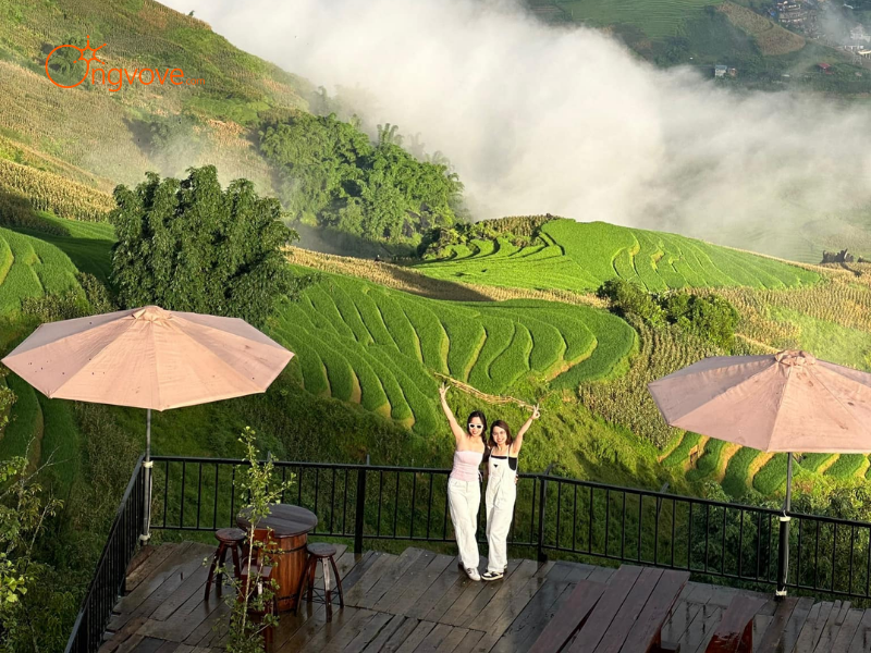 Những Tiêu Chí Cần Lưu Ý Khi Thuê Hướng dẫn viên tại Đi Ngắm bình minh và hoàng hôn trên các đỉnh núi và thung lũng Lào Cai