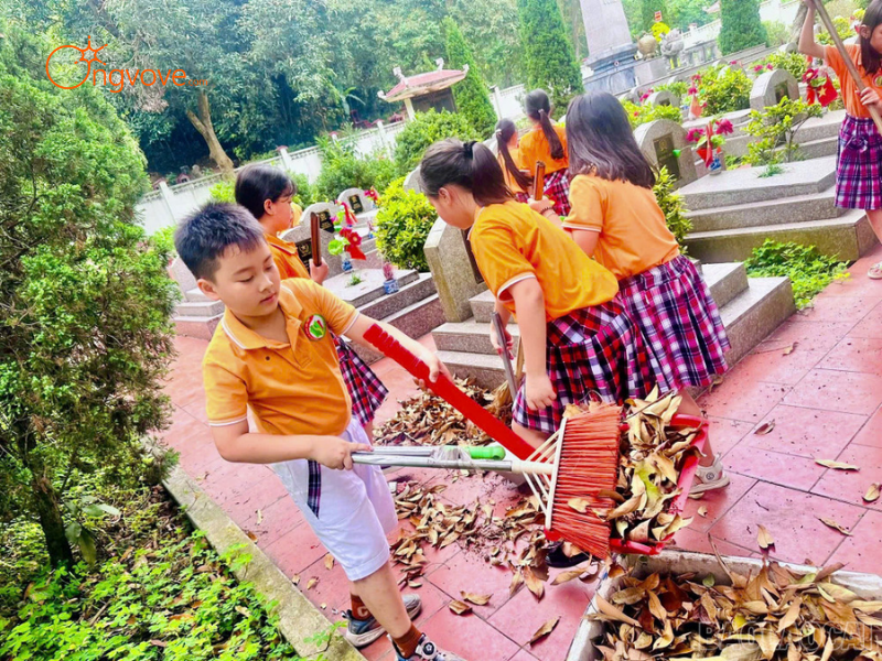 Những Tiêu Chí Cần Lưu Ý Khi Thuê Hướng dẫn viên tại Tham quan các trường học và trạm y tế vùng cao Lào Cai
