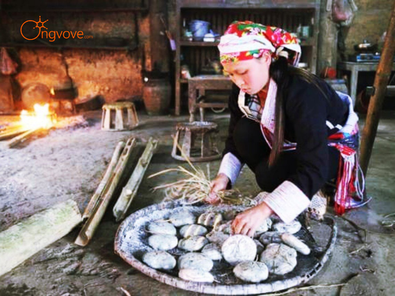 Tại Sao Cần Thuê Hướng dẫn viên tại Đi Tham quan các cơ sở sản xuất rượu truyền thống Lào Cai?