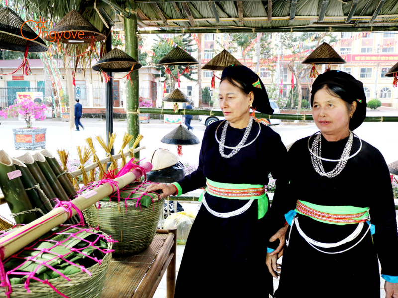 Lợi Ích Khi Thuê Hướng dẫn viên tại Các bản làng truyền thống của người Tày Văn Bàn