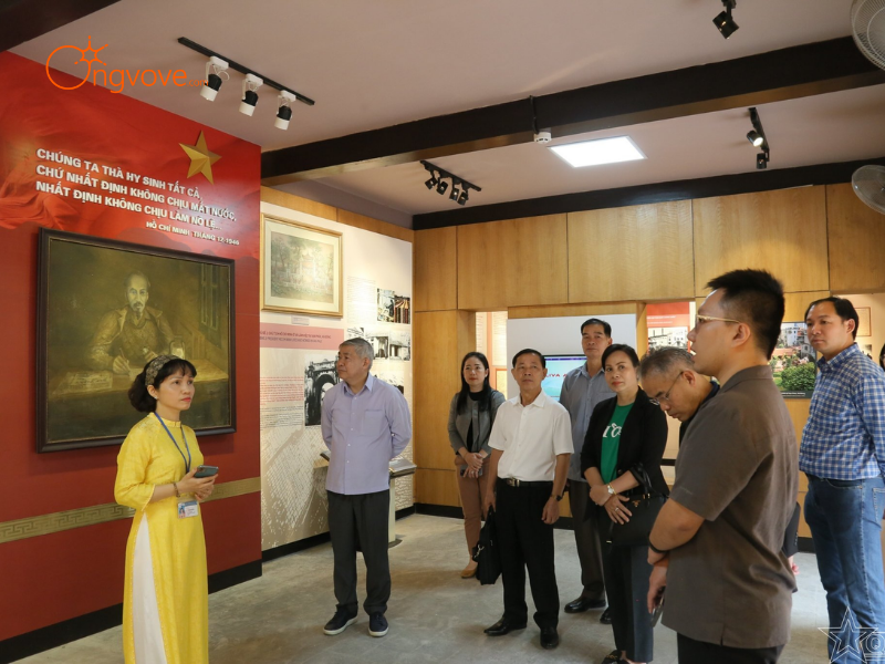 Lợi Ích Khi Thuê Hướng Dẫn Viên Tại Di Tích Lịch Sử Văn Hóa Căn Cứ Cách Mạng Việt Tiến Lào Cai