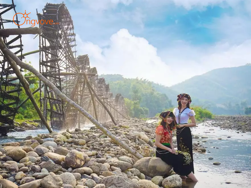 Lợi Ích Khác Khi Thuê Hướng Dẫn Viên Tại Khu Vực Cọn Nước (Nghĩa Đô) Lào Cai Cùng Ong Vò Vẽ Travel