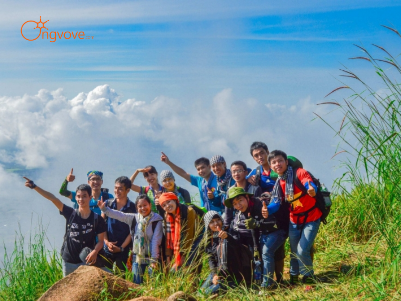 Thuê Hướng Dẫn Viên Đi Núi Đại Thần (Xã Xuân Hòa) Lào Cai